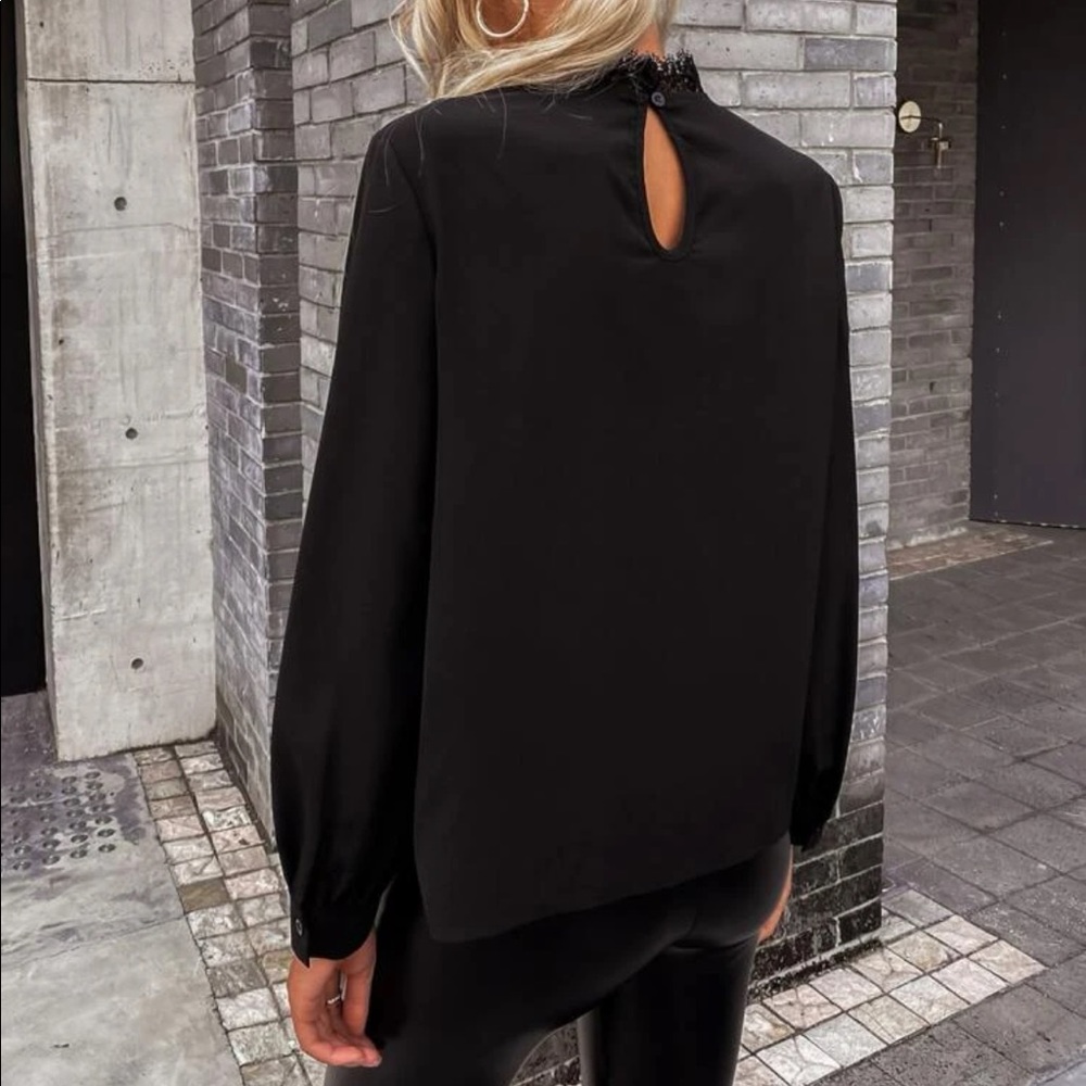 Long sleeve lace Keyhole elegant blouse boho black - Picture 2 of 5